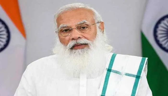 सुल्तानपुर: कर्मचारी को पीएम मोदी पर अमर्यादित टिप्पणी करना पड़ा महंगा, जानें फिर क्या हुआ?