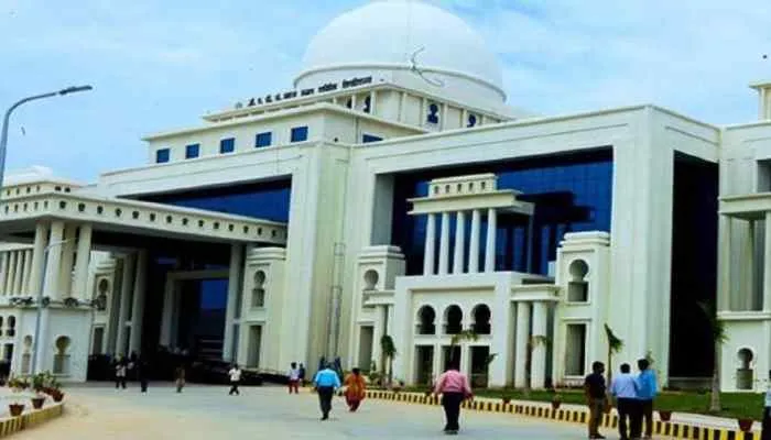 यूपी: एकेटीयू नए सत्र से इन दो पाठ्यक्रमों को करेगा बंद, शुरू होंगे ये नए कोर्स