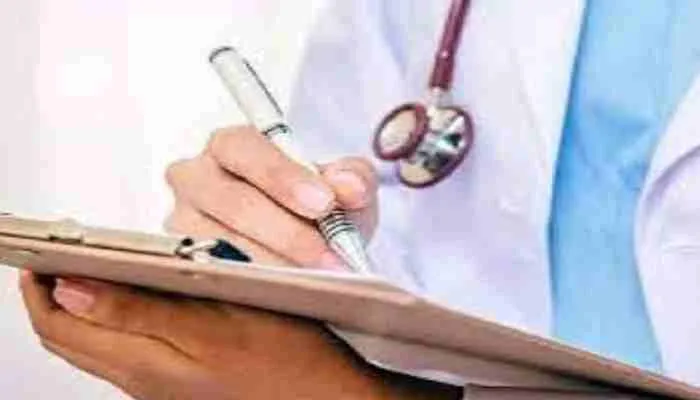 औरैया: अवैध अस्पतालों पर उठे सवाल, अप्रशिक्षित स्टाप से कराया जा रहा उपचार