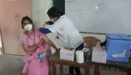 नैनीताल: ज्योलीकोट में 470 ग्रामीणों को लगी वैक्सीन