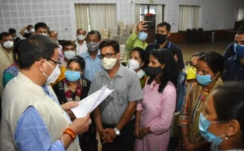 हल्द्वानी: अपनी मांगों को लेकर सीएम से मिले एएनएम बेरोजगार