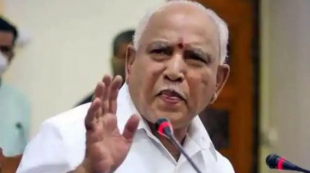 सीएम की कुर्सी छोड़ बोले येदियुरप्पा- पद छोड़ने के लिए किसी का दबाव नहीं