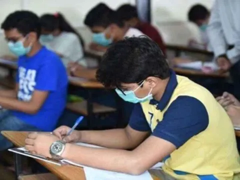 हल्द्वानी: कितने परीक्षार्थी देंगे परीक्षा, कॉलेज प्रशासन को पता ही नहीं…