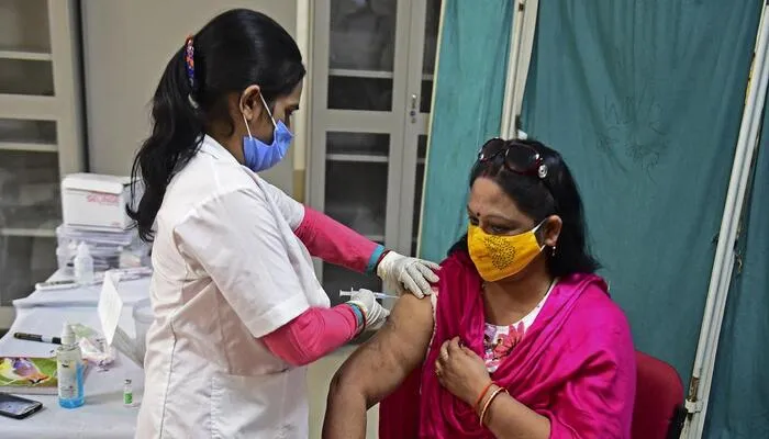 यूपी के 15 जिले हुए कोरोना मुक्त, 49 जिलों में नहीं आया एक भी नया केस