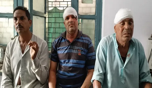 अमरोहा: दीवार पर प्लास्टर करने को लेकर दो पक्षों में मारपीट, पांच घायल