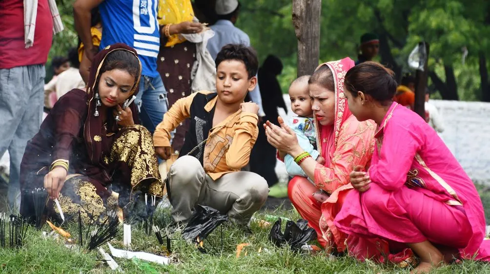 बरेली: कड़े पहरे के बीच गूंजती रहीं या हुसैन की सदाएं…