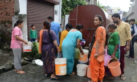 हल्द्वानी: बरसात में भी 50 हजार की आबादी पेयजल के लिए तरसी
