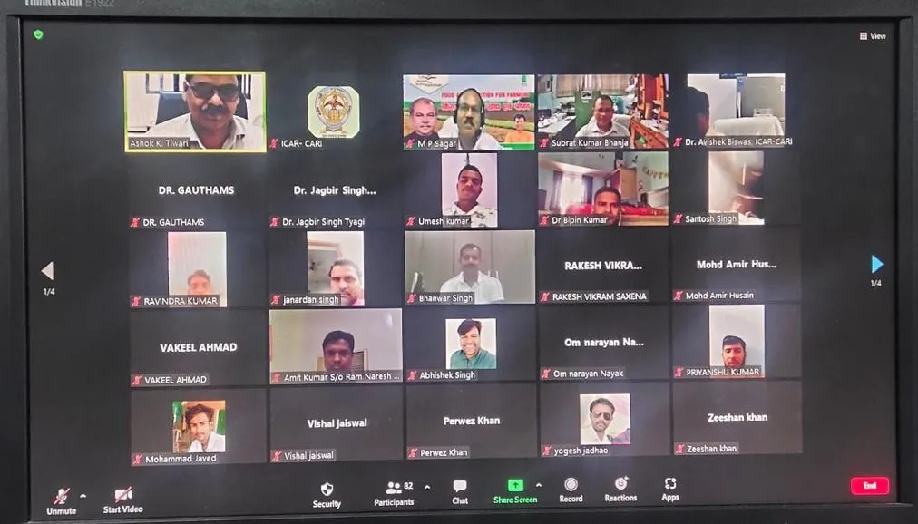 बरेली: 12 राज्यों के 82 युवाओं ने लिया ऑनलाइन कुक्कुट प्रशिक्षण