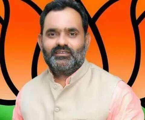 सितारगंज: गन्ना मंत्री से मांगा सेवानिवृत्त कर्मचारियों का बकाया दो करोड़ रुपए