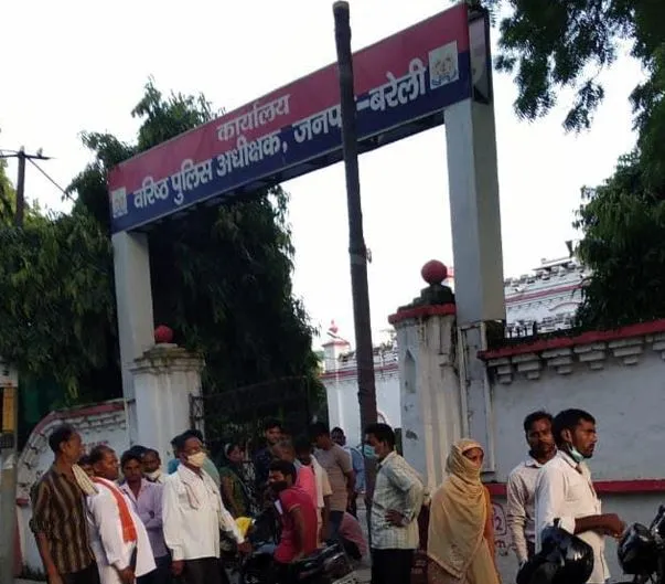 बरेली: रामगंगा पुल पर मिला पर्स और सुसाइड नोट, छात्र लापता