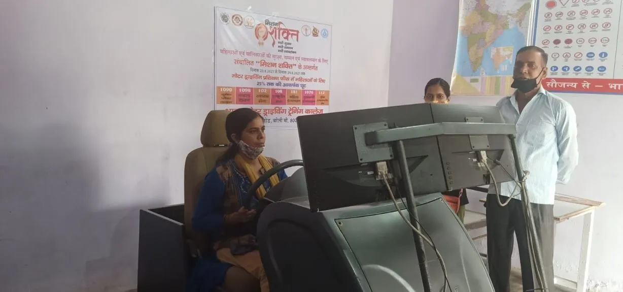 बरेली: मिशन शक्ति अभियान के तहत महिलाएं बनेंगी चालक