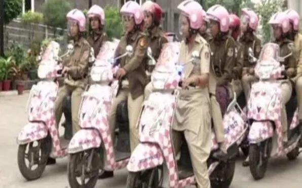 रामनगर: छात्राओं की सुरक्षा के लिए पुलिस ने चलाया ऑपरेशन पिंक