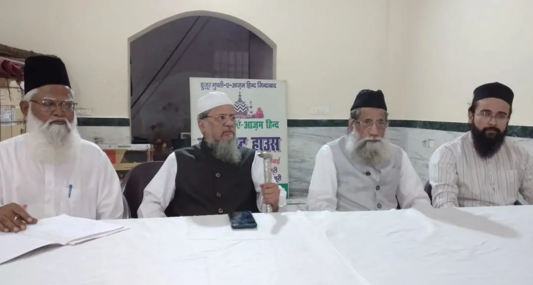 बरेली: धर्मगुरुओं पर अमर्यादित टिप्पणी करने वालों के खिलाफ बने कानून