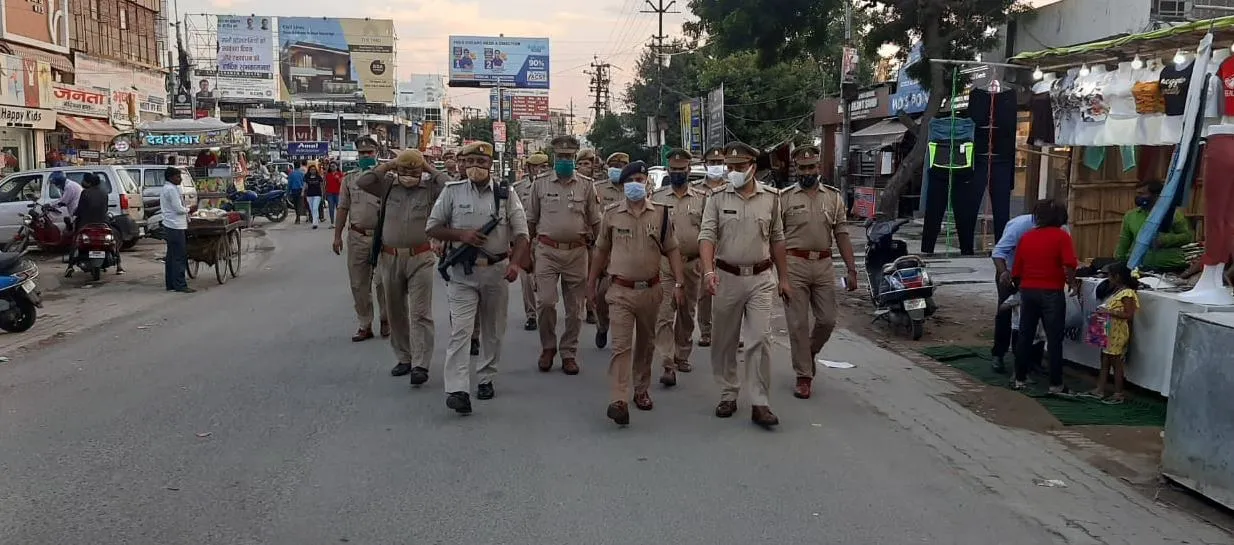 बरेली: जन्माष्टमी पर पुलिस रही अलर्ट, खुफिया विभागों ने की निगरानी
