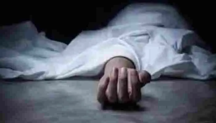 फर्रुखाबाद: गंगा में उतराता मिला राजमिस्त्री का शव, सदमें में परिजन