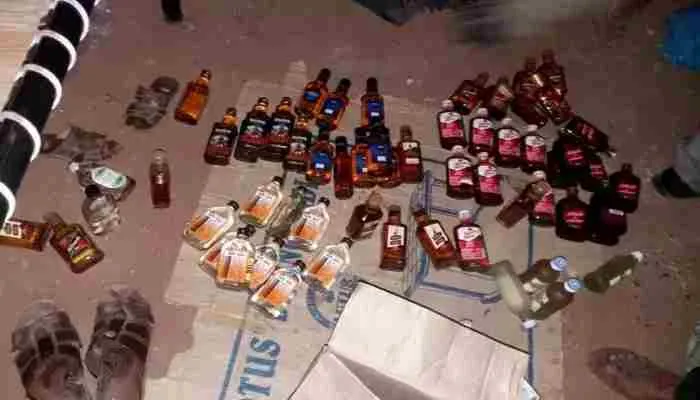 लखनऊ: अवैध शराब का रोकथाम के लिए चलाया गया विशेष अभियान, 6236 व्यक्ति गिरफ्तार
