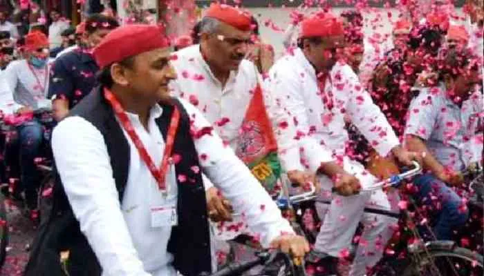 लखनऊ: कल साइकिल यात्रा पर निकलेंगे सपाई, अखिलेश भी होंगे शामिल