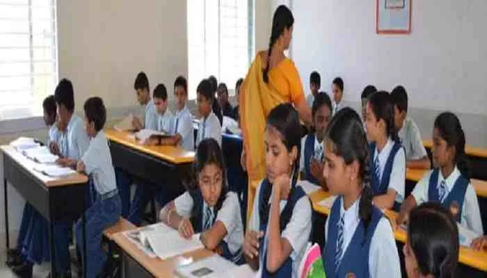 यूपी: डीएलएड से अभ्यर्थियों का मोह भंग, जानिए ढाई लाख सीटों आए कितने हजार आवेदन