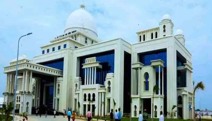 लखनऊ: एकेटीयू के कार्यवाहक कुलपति बने प्रो. विनीत कंसल, राज्यपाल ने जारी किए आदेश