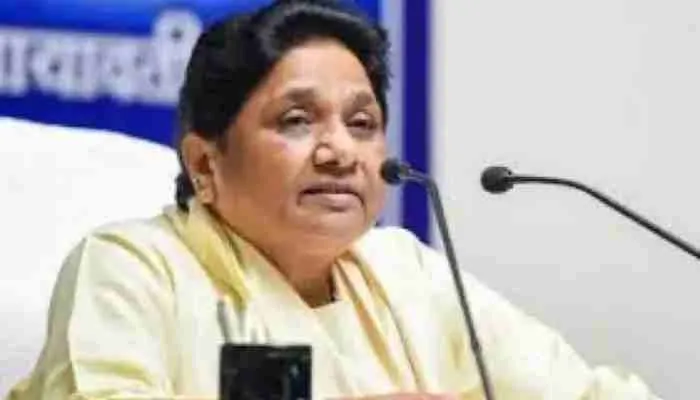 यूपी: भाजपा की ‘जन आशीर्वाद यात्रा’ पर मायावती ने कसा तंज, कहा- बाढ़ की आड़ में…
