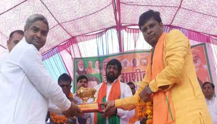 उन्नाव: केंद्रीय मंत्री ने विपक्षी दलों पर बोला हमला, लगाए ये गंभीर आरोप