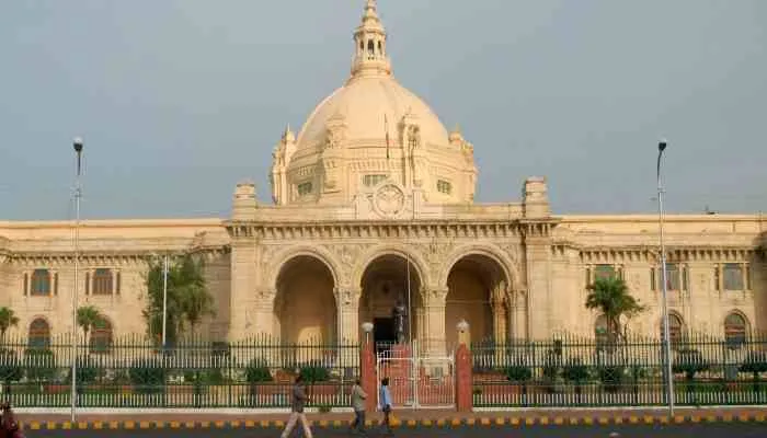 यूपी: विधानसभा सत्र कल से, हंगामे के आसार, 18 को पेश होगा अनुपूरक बजट