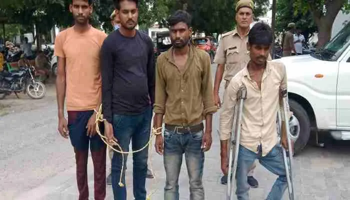 कानपुर: टैंकर से डीजल चोरी करने वाले गिरोह का पुलिस ने किया खुलासा, चार गिरफ्तार