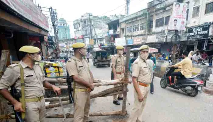 लखनऊ: मोहर्रम के चलते छावनी में तब्दील हुआ पुराना लखनऊ, जानें कैसी है सुरक्षा व्यवस्था