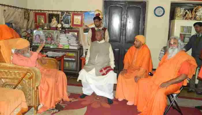 गोरखपुर: आजीवन गोरक्षपीठ से आत्मिक रूप से जुड़े रहे कल्याण सिंह