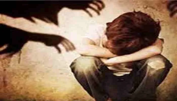 लखनऊ: युवक ने नमकीन खिलाने के बहाने किशोर से किया कुकर्म, केस दर्ज