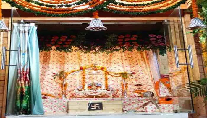 अयोध्या: 493 वर्ष बाद चांदी के हिंडोले पर आसीन हुए रामलला, 22 अगस्त तक चलेगा झूलनोत्सव
