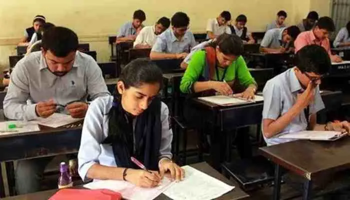 यूपी: प्रदेश भर में 90 फीसदी अभ्यर्थियों ने दी बीएड प्रवेश परीक्षा, दो गिरफ्तार