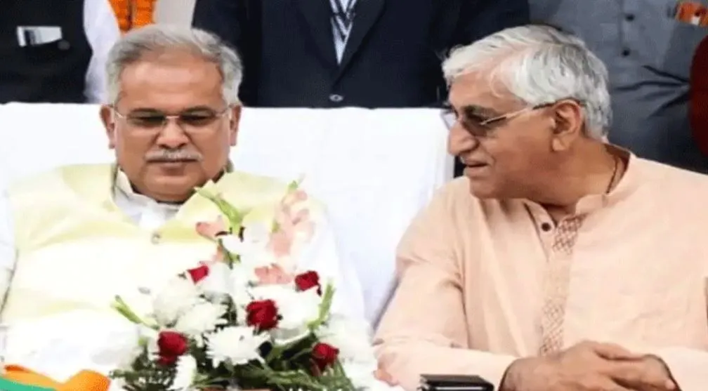 छत्तीसगढ़ कांग्रेस में मची उथल-पुथल, बघेल समर्थक विधायकों ने दिल्ली में डाला डेरा, शक्ति प्रदर्शन की कोशिश