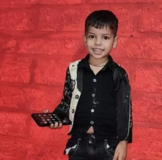 बरेली: आंवला से लापता हुए बच्चे को बारादरी पुलिस ने तस्कर के चंगुल से कराया आज़ाद