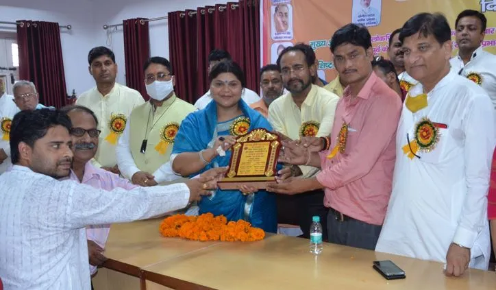 बरेली: रश्मि पटेल बोलीं- व्यापारियों की समस्या का जल्द किया जाएगा निराकरण