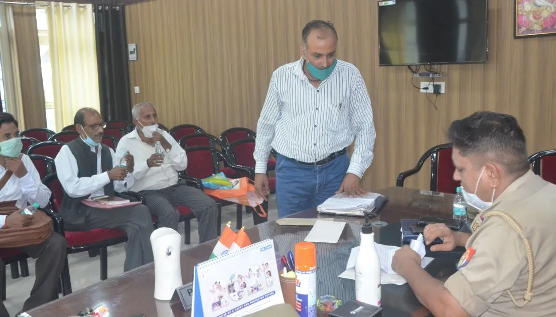 बरेली: महिला कर्मचारी ने स्कूल में किया आत्मदाह का प्रयास