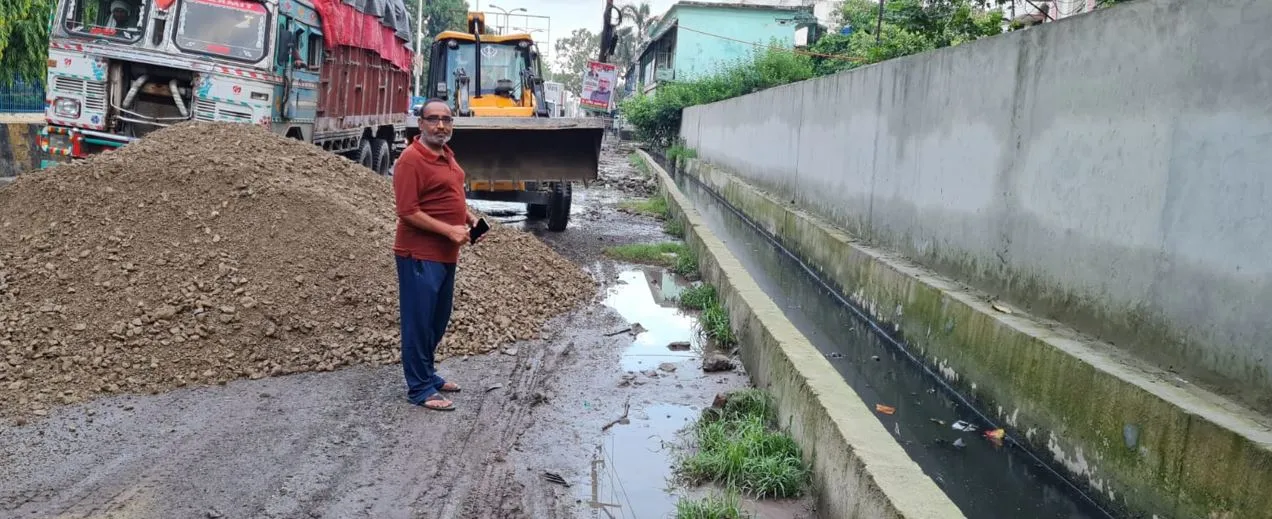 बरेली: हादसों की जिम्मेदारी से बचने को पीडब्ल्यूडी-निगम में खींचतान