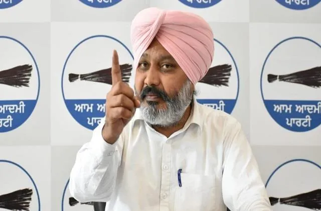 पंजाब में बिजली समझौते को लेकर गरजी आप, कहा- अगले हफ्ते सबूतों के साथ करेगी कांग्रेस को बेनकाब