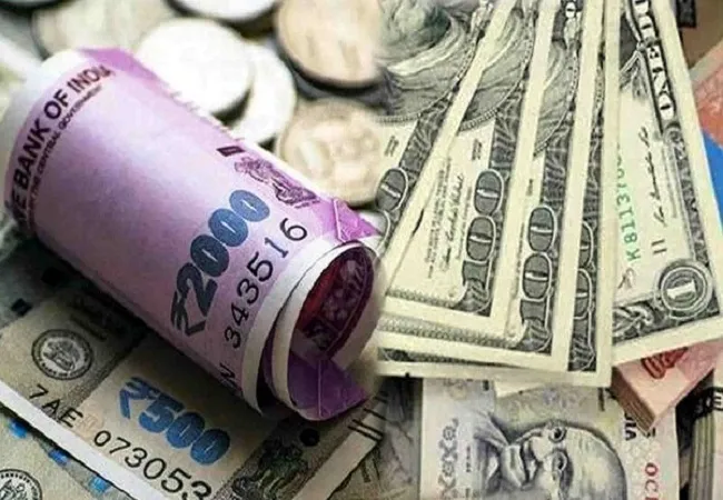 शुरुआती कारोबार में रुपया नौ पैसे की बढ़त के साथ 74.13 पर