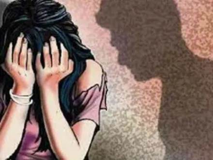 बाजपुर: नशीला पदार्थ खिलाकर पहले बनाए अवैध संबंध फिर क्लीपिंग बना करने लगा ब्लैकमेल