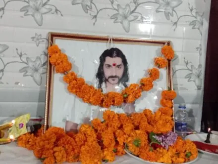 नैनीताल: सिने अभिनेता निर्मल पांडे को किया याद