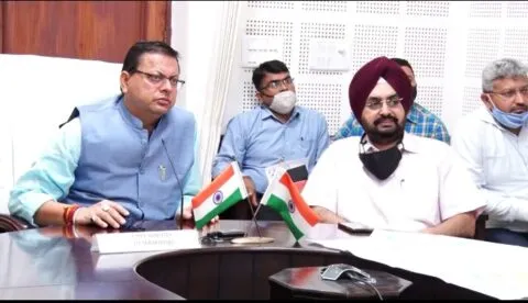 देहरादून: सीएम धामी ने ड्रोन के माध्यम से किया केदारनाथ धाम के पुनर्निर्माण कार्यों का निरीक्षण