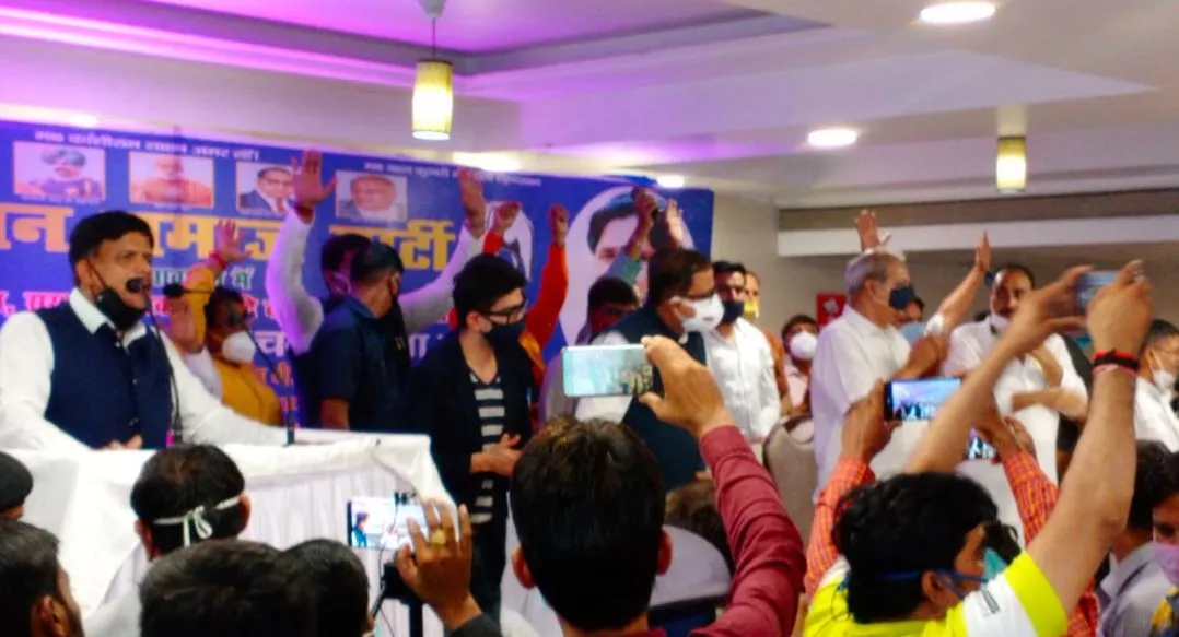 बरेली: प्रदेश में दशहत का माहौल बना रही भाजपा- सतीश मिश्रा