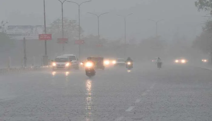 इन शहरों में अगले 24 घंटों में हो सकती है भारी बारिश