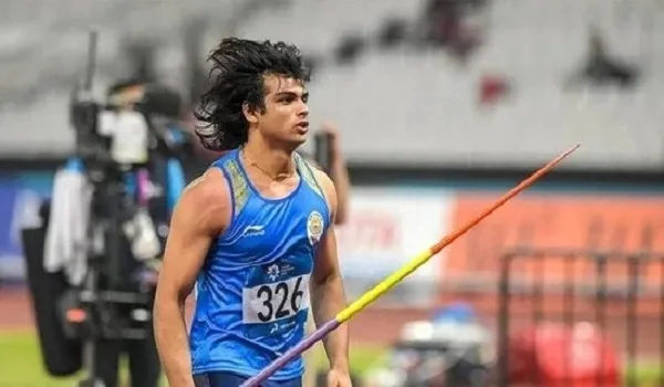 Tokyo Olympics: नीरज चोपड़ा ने रचा इतिहास, भारत को एथलेटिक्स में दिलाया पहला गोल्ड मेडल