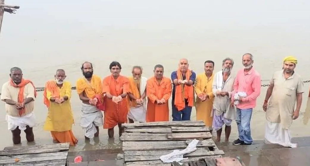 अयोध्या: कल्याण सिंह के निधन पर संत समाज और हिंदूवादी संगठनों में शोक की लहर, दी श्रद्धांजलि