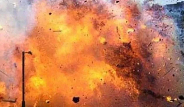 जम्मू-कश्मीर: रामबन में नेशनल हाइवे के पास ब्लास्ट, दो लोग घायल