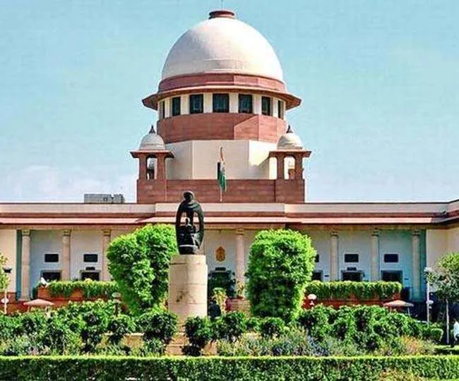 NDA की परीक्षा में हिस्सा ले सकती हैं लड़कियां, सुप्रीम कोर्ट ने दिया बड़ा आदेश