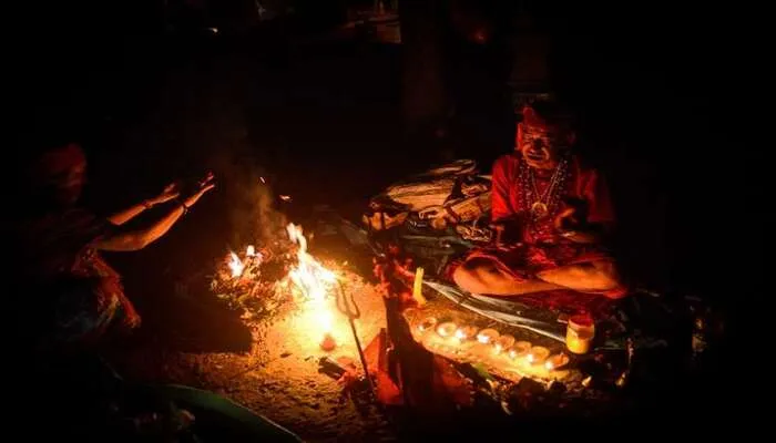 मेरठ: माता को खुश करने के लिए युवती ने दी बलि, इलाके में फैली दहशत