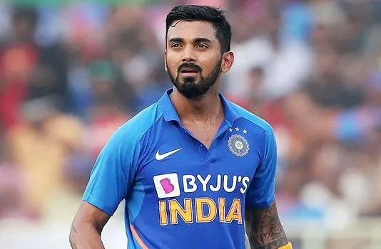 हमारे एक खिलाड़ी के खिलाफ छींटाकशी का मतलब, आप पूरी टीम के साथ ऐसा कर रहे हैं : राहुल